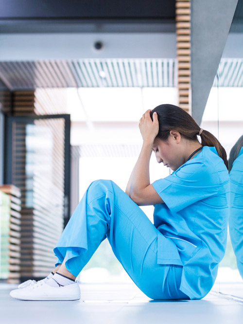 Study: Worrying staff shortage in nursing care in Germany